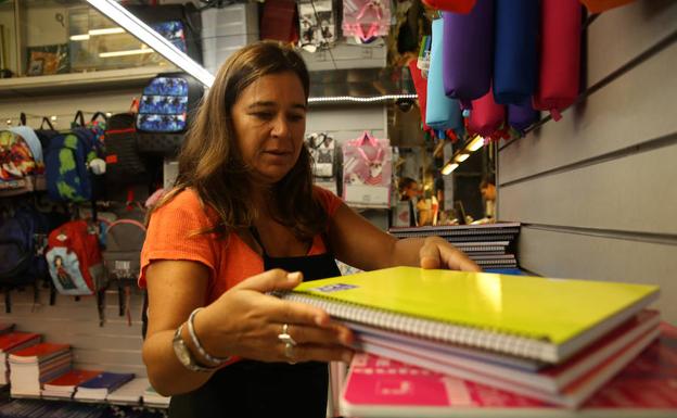 «Cada cliente se gasta 100 euros solo en material», afirma Susana Prieto.