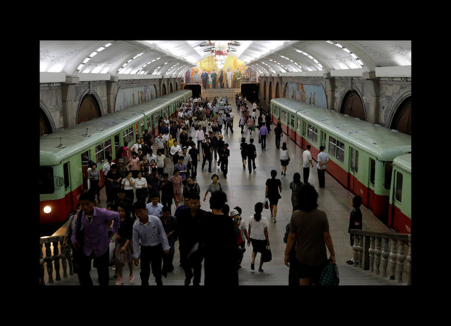 Así es la vida cotidiana de los ciudadanos de la ciudad más poblada de Corea del Norte, Pyongyang