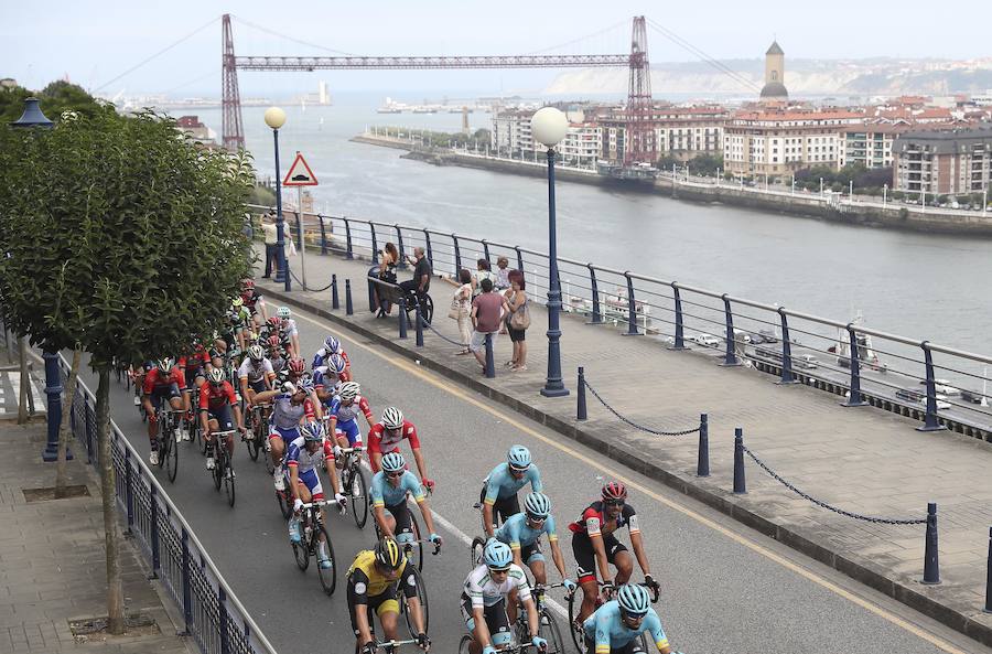 Fotos: Las mejores fotos de la etapa de la Vuelta entre Getxo y Oiz