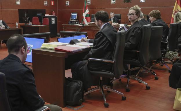 El acusado, durante el juicio.