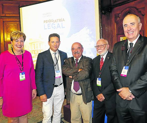 Blanca Morera, José Carbonell, Miguel Gutiérrez, Julio Arboleda y Alfredo Calcedo. 
