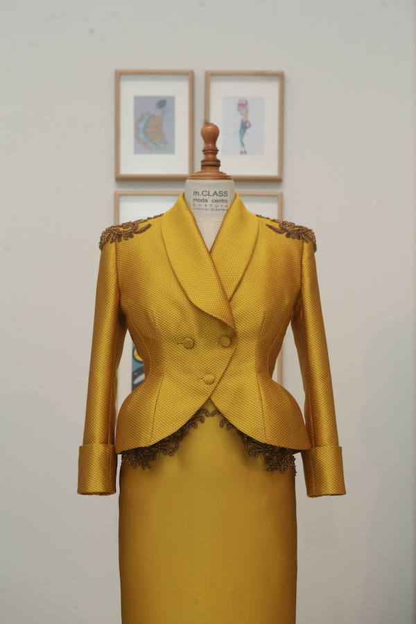 Con motivo de la pasarela Gasteiz On, que arranca hoy, una exposición recoge una veintena de trajes de diseñadores alaveses por el 30 aniversario de la escuela m.Class.