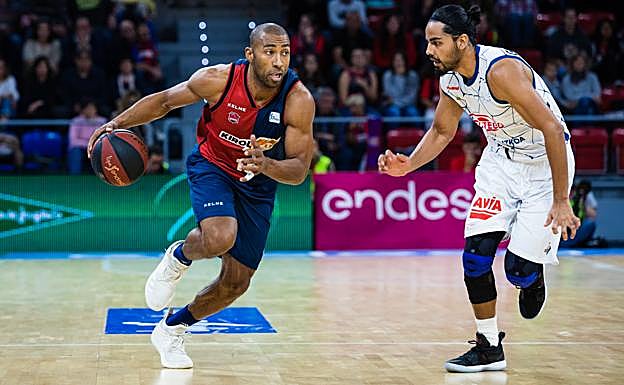 EL Baskonia durante el partido ante el GBC.