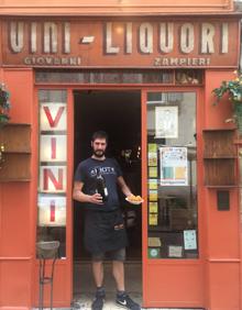 Imagen secundaria 2 - En La Bottega della Gina se puede aprender a hacer tortelloni. A continuación, la bodega del Tre Marchetti, que almacena 1.200 referencias italianas. Finalmente, entrada del Giovanni Zampieri.