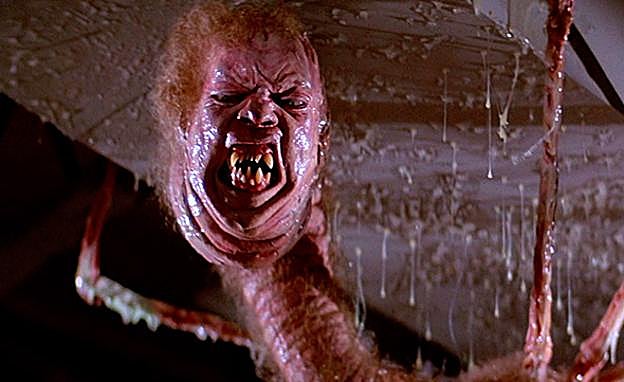 Imagen principal - Fotogramas de 'La cosa', 'Fantasmas de Marte' y 'La noche de Halloween'.