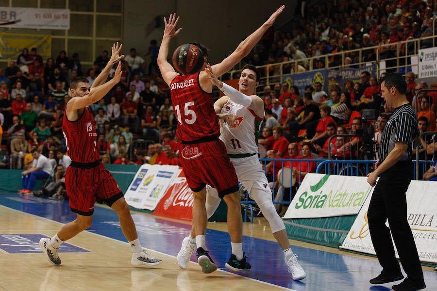 Fotos: Las fotos del Fuenlabrada - Baskonia