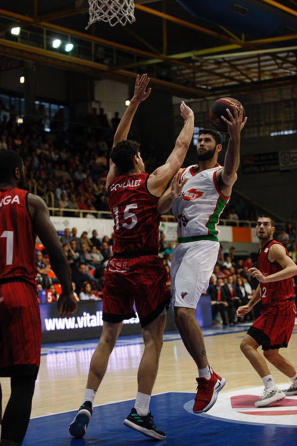 Fotos: Las fotos del Fuenlabrada - Baskonia