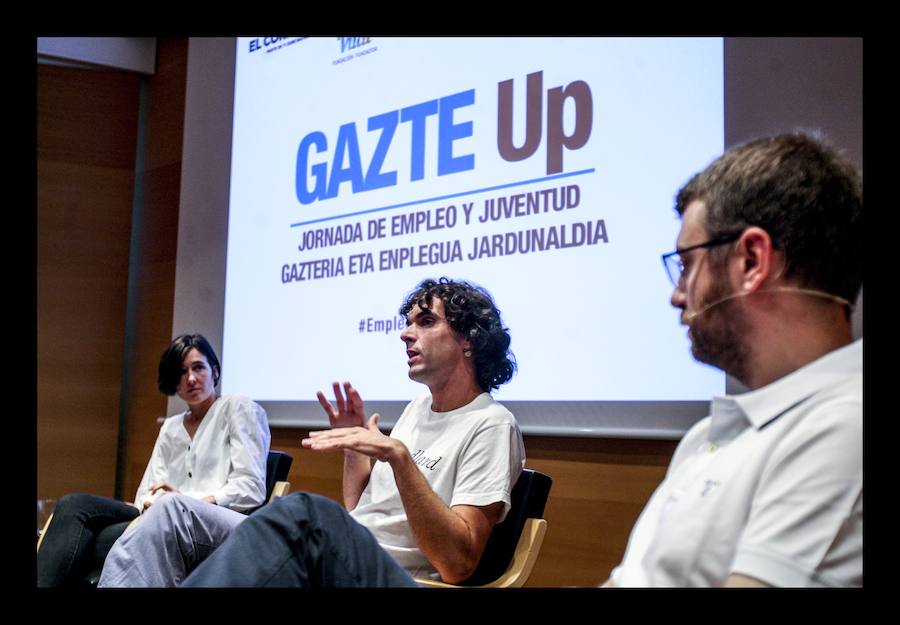 Alrededor de 150 universitarios participan en Gazte Up en una jornada dedicada a difundir pautas e iniciativas para encontrar trabajo