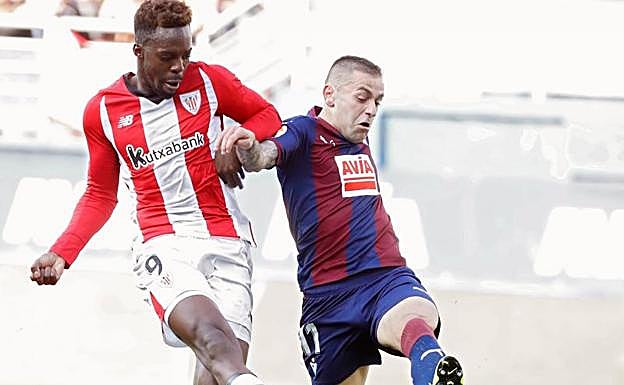 El Athletic rescata un punto de Ipurua