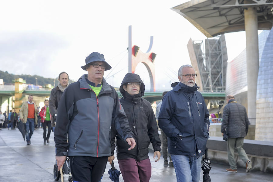 La marcha ha recorriido un trazado de seis kilómetros y medio 