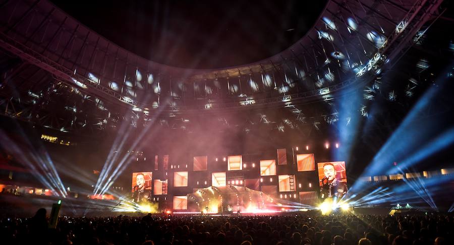 Las actuaciones de Berri Txarrak, Crystal Fighters y Muse hicieron temblar el estadio y dejaron imágenes tan impresionantes como estas.