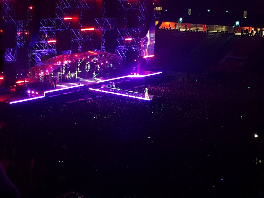 Las actuaciones de Berri Txarrak, Crystal Fighters y Muse hicieron temblar el estadio y dejaron imágenes tan impresionantes como estas.