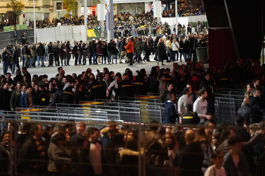 Fotos: Gran dispositivo de seguridad en San Mamés para los conciertos de la MTV