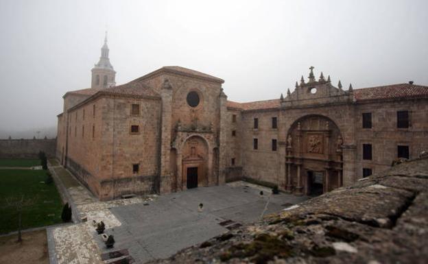 Las primeras palabras escritas que se conservan en euskera están en el Monasterio de San Millán de la Cogolla. /