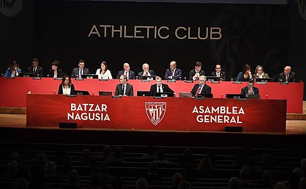 Imagen de la pasada asamblea de socios del Athletic.