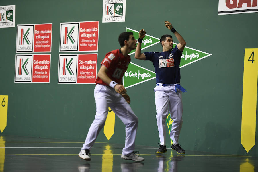 Jokin Altuna y Joseba Ezkurdia se han medido en un partido muy disputado que ha ganado el navarro.