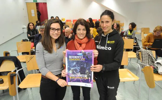 Lourdes Oyarbide, Iciar García y Elena Loyo, han hablado del poder de la mente en el deporte