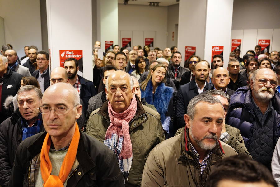 Fotos: La presentación de la plancha de Elizegi en imágenes