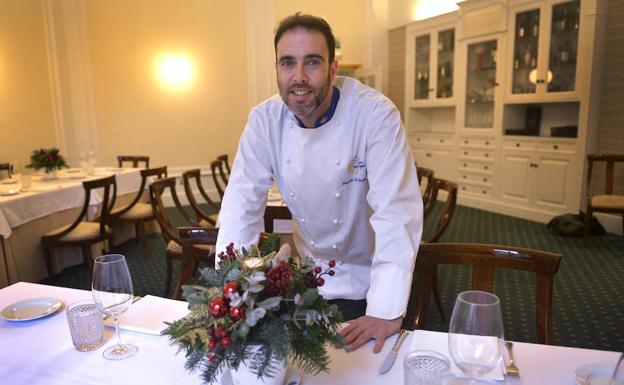 Eduardo Díez, posa en el restaurante Artagan.