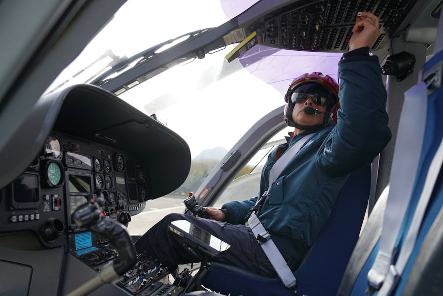 La Ertzaintza vigiló desde el cielo el desarrollo de la mayor cita del agro vasco, mientras 100.000 personas desafiaban la huelga del transporte