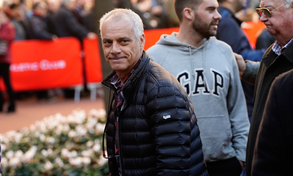 El segundo entrenador del Barcelona, Jon Aspiazu. / Manu Cecilio / Ignacio Pérez / Jordi Alemany / Athletic Club