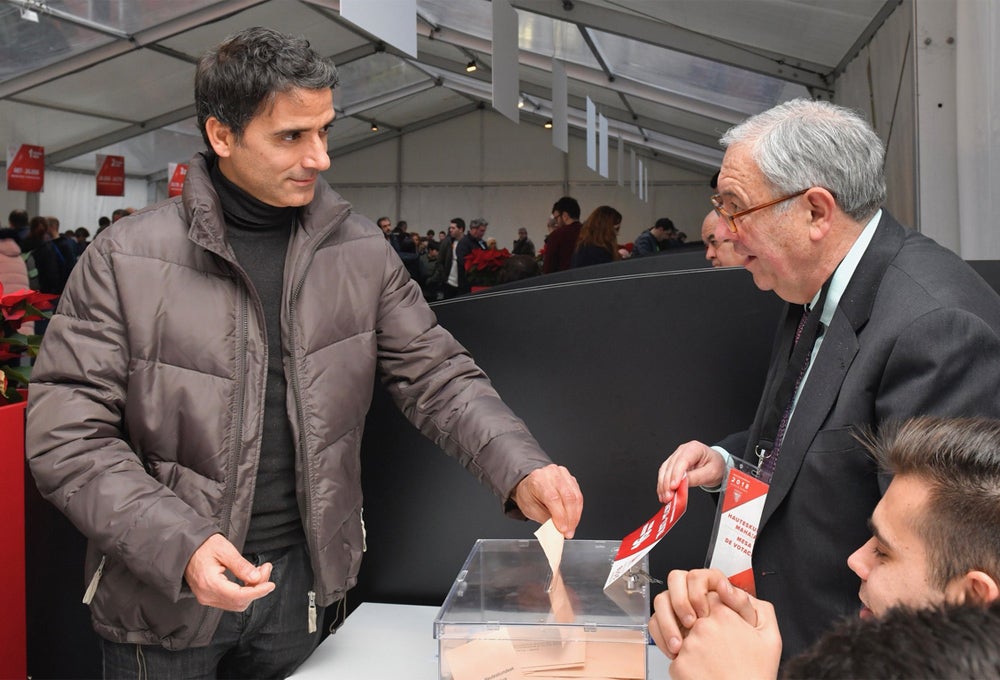 El exjugador del Athletic Javi González. / Manu Cecilio / Ignacio Pérez / Jordi Alemany / Athletic Club