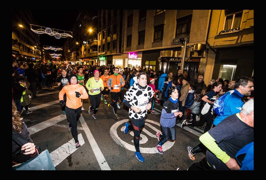Fotos: Las fotos de la San Silvestre de Vitoria