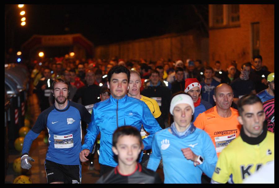 Fotos: Las fotos de la San Silvestre de Vitoria