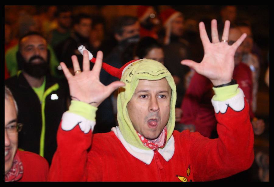 Fotos: Las fotos de la San Silvestre de Vitoria