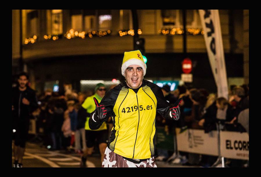 Fotos: Las fotos de la San Silvestre de Vitoria