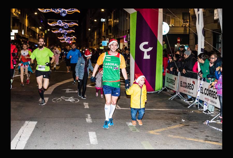 Fotos: Las fotos de la San Silvestre de Vitoria