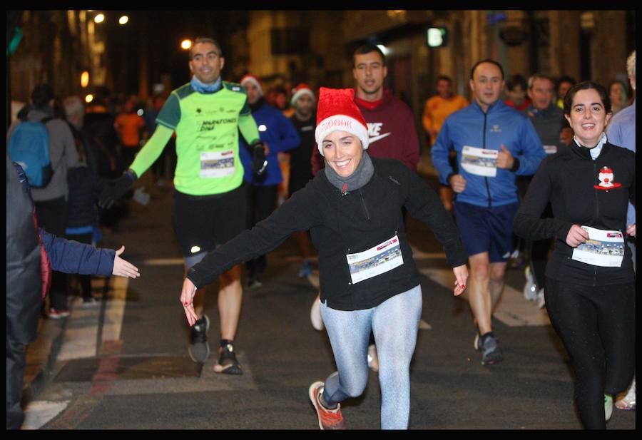 Fotos: Las fotos de la San Silvestre de Vitoria