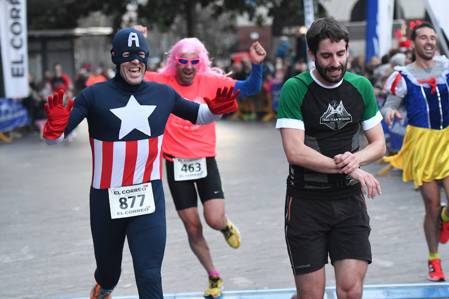 Fotos: Las mejores fotos de las San Silvestres de Bizkaia