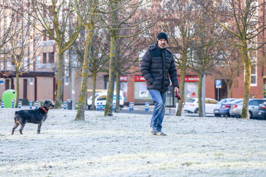 Los termómetros han marcado este viernes -8,5º en Ozaeta; -8,0º en Pagoeta y -7,2º en Abetxuko. La alerta por heladas y temperaturas mínimas se mantiene el fin de semana