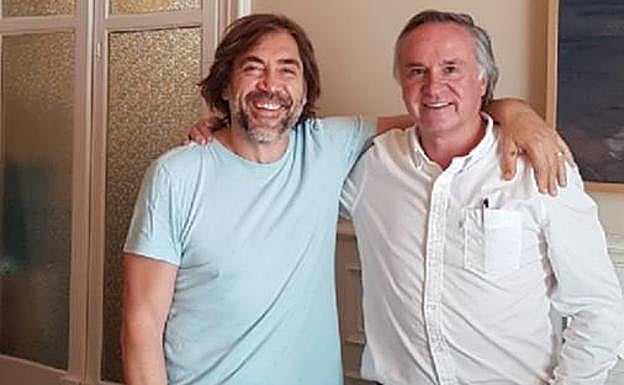 Bardem y Pérez de Tolosa, en su despacho en Bilbao. 