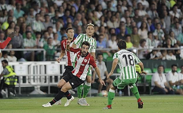 Beñat, en un partido contra el Betis.