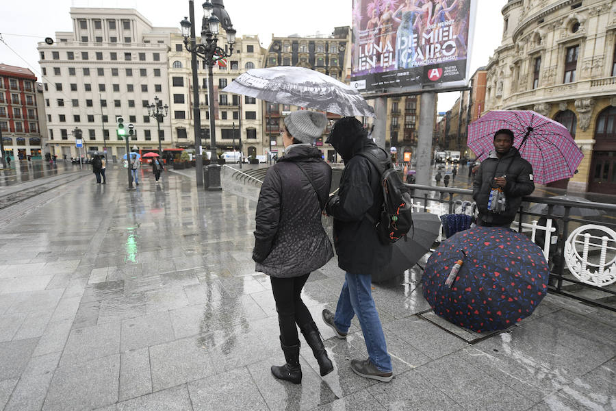 Martes lluvioso en Bilbao.