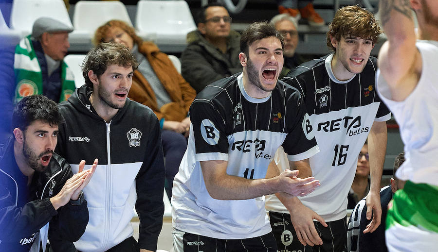 Fotos: Las mejores imágenes del Tau Castelló - RETAbet Bilbao Basket