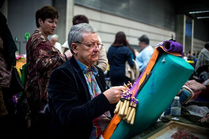 Fotos: El encaje de bolillos triunfa en el BEC