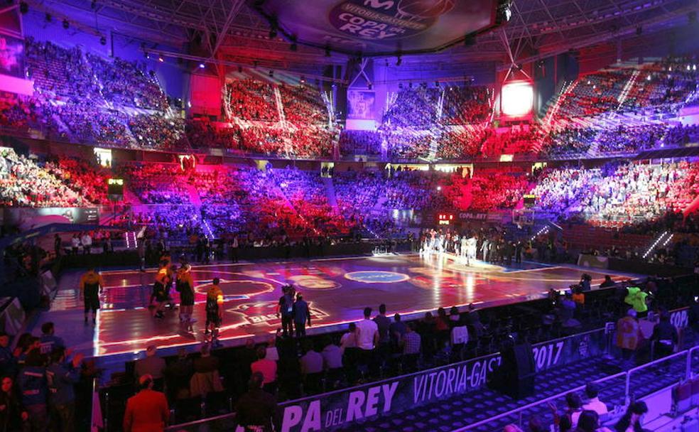 Miles de vatios de luz y sonido contribuyen a que el ambiente sea espectacular en los recintos que albergan la Copa del Rey.