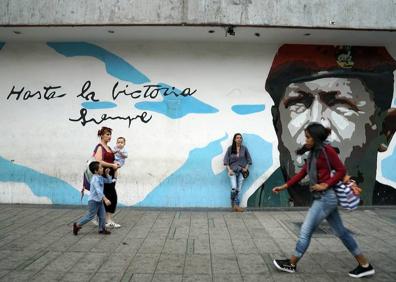 Imagen secundaria 1 - Javier Suárez salió a repartir pan y lleva tres semanas detenido