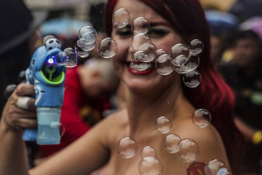Fotos: Explosión de alegría para dar la bienvenida al Carnaval de Río