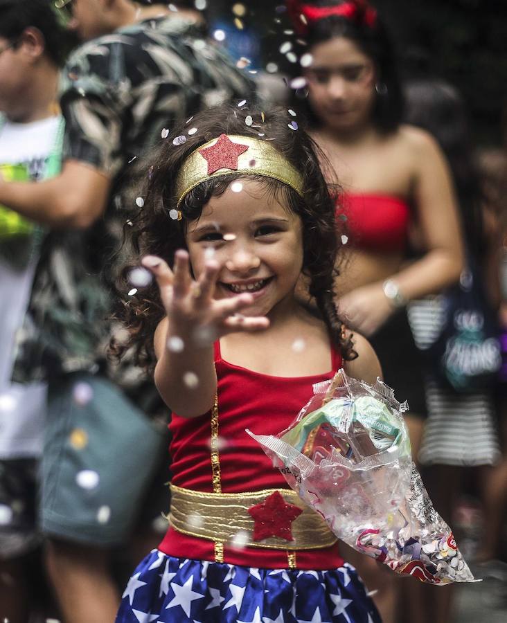 Fotos: Explosión de alegría para dar la bienvenida al Carnaval de Río