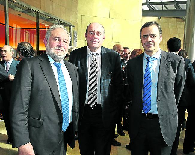 Juan Ignacio Zudaire, José Miguel Calzada y Manu Núñez.