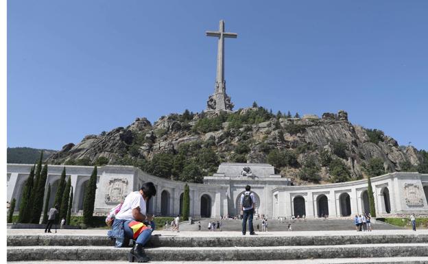 La tumba de Franco en el Valle de los Caídos. 