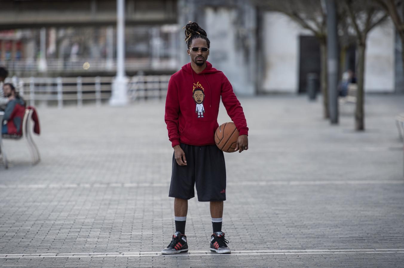 Joel Vieira (barbero, 29 años) asegura que el estilo sport es el que más le identifica.