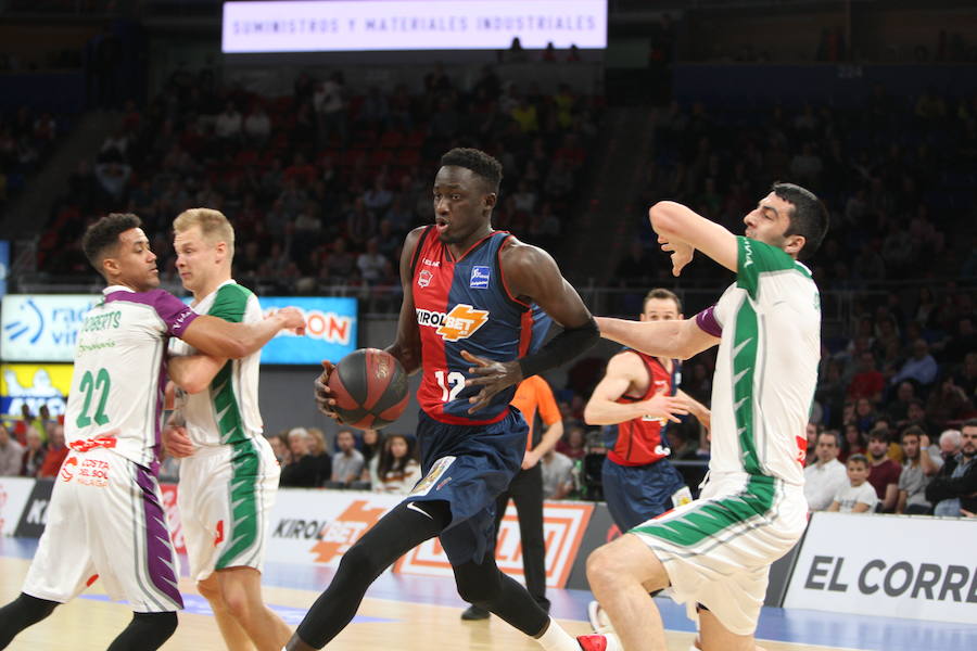 Fotos: Baskonia - Unicaja, en imágenes