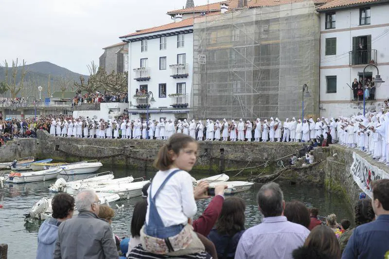 Bilbao, Mundaka, Barakaldo, Basauri... Los diferentes municipios vizcaínos se llenaron de color durante el fin de semana