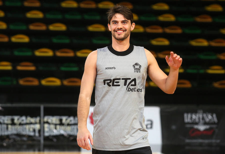 Fotos: El entrenamiento del Bilbao Basket