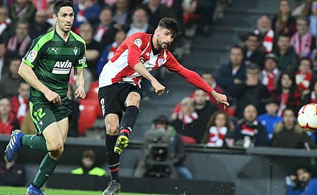 Kodro, en el encuentro contra el Eibar en San Mamés.